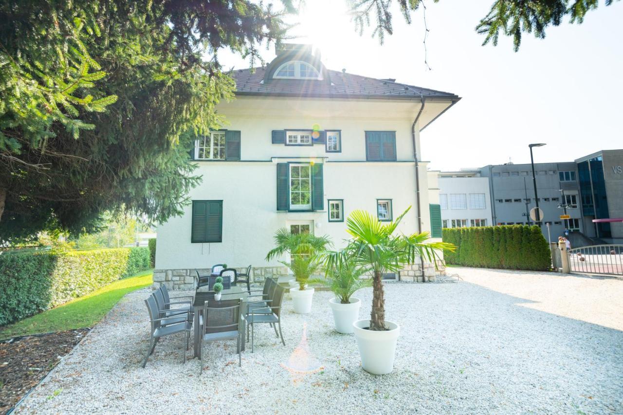 Villa Gelbmann - Ferienwohnungen Velden Фельден-ам-Вёртер-Зе Экстерьер фото
