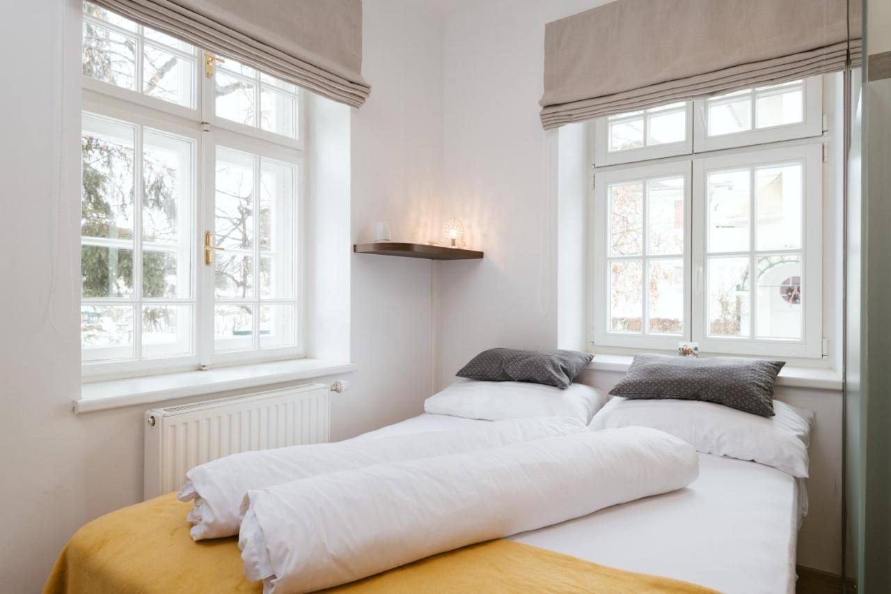 Villa Gelbmann - Ferienwohnungen Velden Фельден-ам-Вёртер-Зе Экстерьер фото